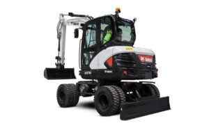 мини колесен багер bobcat е57W студио