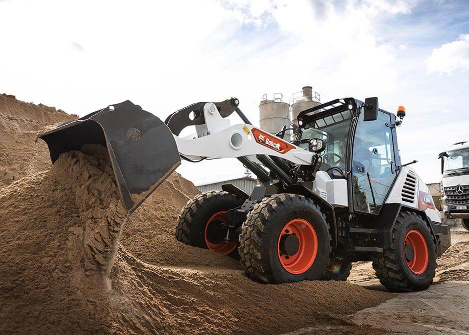 съчленени товарачи bobcat